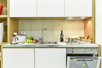 דירה In Colors *